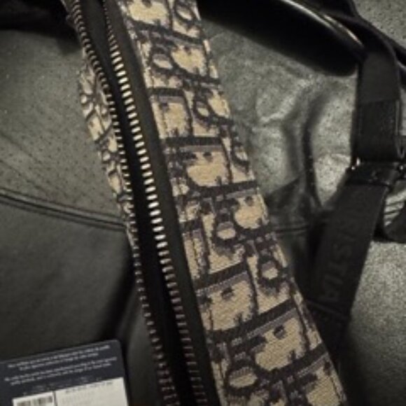 Dior Zipped Pouch with Strap Oblique Jacquard Beige and Black - Picture 8 of 14